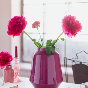 Metall vase – Rosa